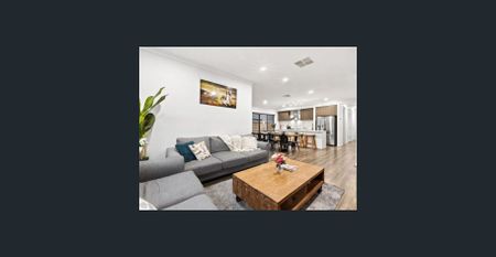 Amazing 4-Bedroom Home! - Photo 2