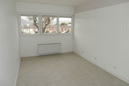 Appartement F4 avec cave et garage à louer à TAIN L'HERMITAGE - Photo 3