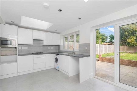 Rogers Road, Tooting, SW17 - Photo 2
