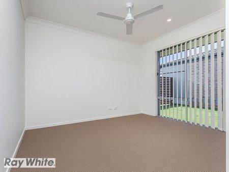 Fabulous low maintenance Home! - Photo 5