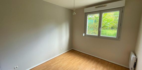 Location Appartement 2 pièces 47m² DIJON 21000 - Photo 2