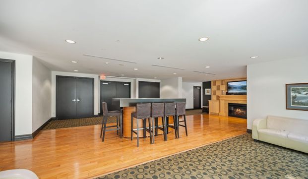 For Lease - 8 Scollard Street Unit# 1205, Toronto, Ontario - Photo 1