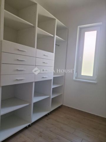 Kiadó újszerű állapotú ház - Páty - Fotó 3