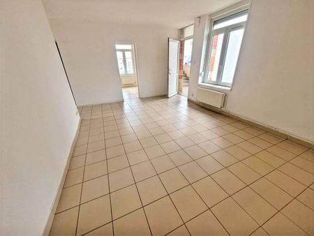 CHARMES (88130) - Appartement - Photo 4