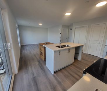 For Lease - 801 Glenroy Gilbert Drive Unit# 22, Barrhaven, Ontario - Photo 4