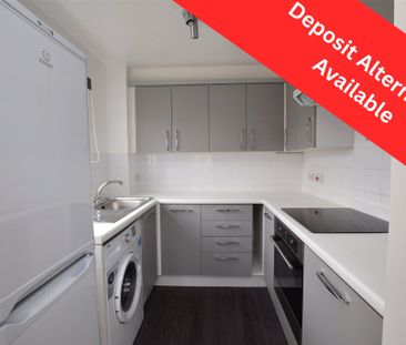 Cavell Crescent, Harold Wood, Romford, RM3 - Photo 6