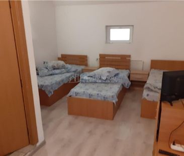 Casa -Cristian Brasov - cazare muncitori - Fotografie 5