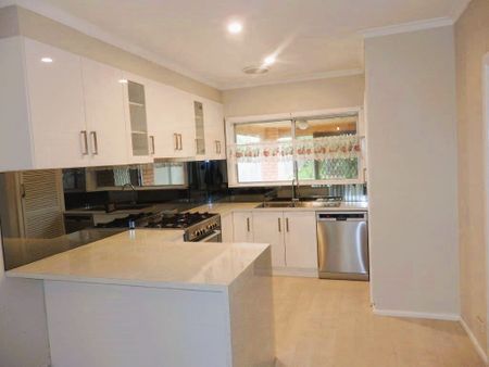 92 Princes Hwy, Hallam, VIC 3803 - Photo 3