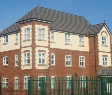 2 bedroom flat to rent - Photo 2