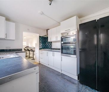 1 bedroom house of multiple occupation to rent - Photo 4