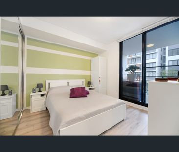 3206/50 Pemberton Street, Botany, NSW 2019 - Photo 4