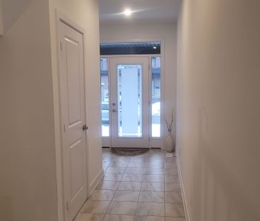 For Lease - 1026 Hydrangea Avenue, Blossom Park - Airport and Area,... - Photo 6