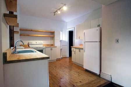 For Lease - 19 Melgund Road Unit# Upper, Toronto, Ontario - Photo 3