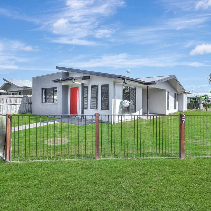 Modern Home Designed for Lifestyle & Community in Plantation Palms! - Photo 1