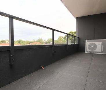 421/21 Meredith Street - Photo 5