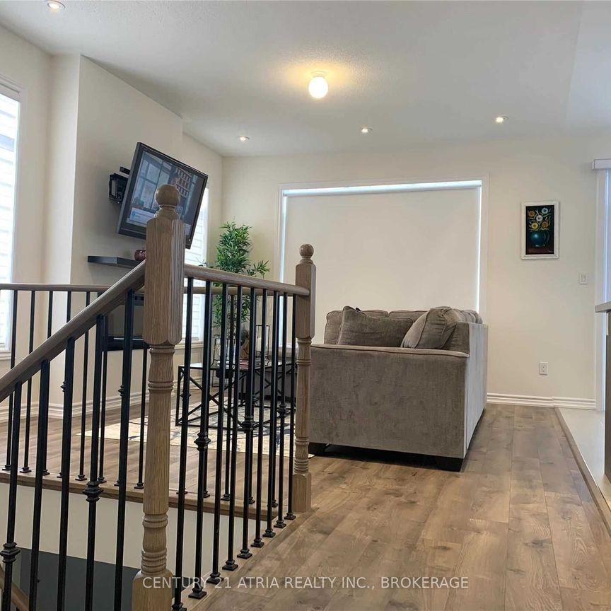 For Lease - 18 Bianca Crescent, Wasaga Beach, Ontario - Photo 1