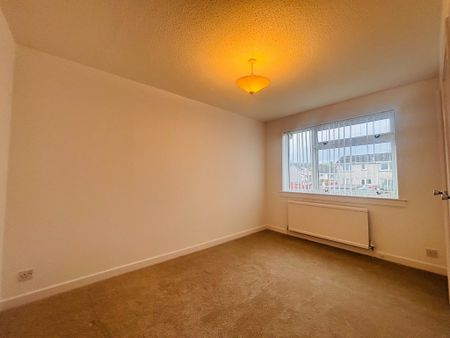 Muirlees Crescent, Glasgow, Milngavie, G62 7JA - Photo 4