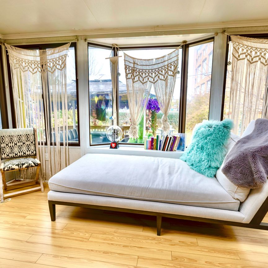 For Lease - 44 Baycrest Avenue, Toronto, Ontario - Photo 1