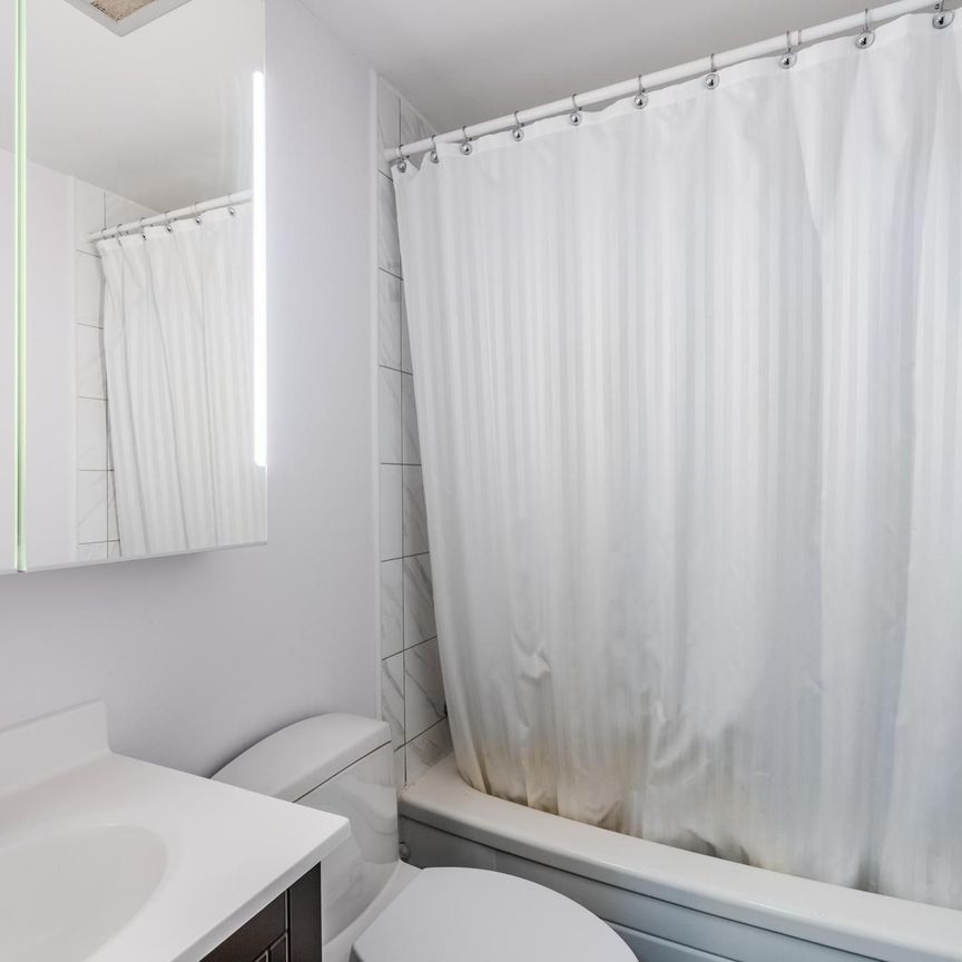 For Lease - 187 Grulke Street Unit# 38, Kitchener, Ontario - Photo 1