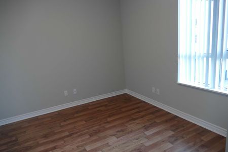 For Lease - 339 Rathburn Road Unit# 115, Mississauga, Ontario - Photo 4