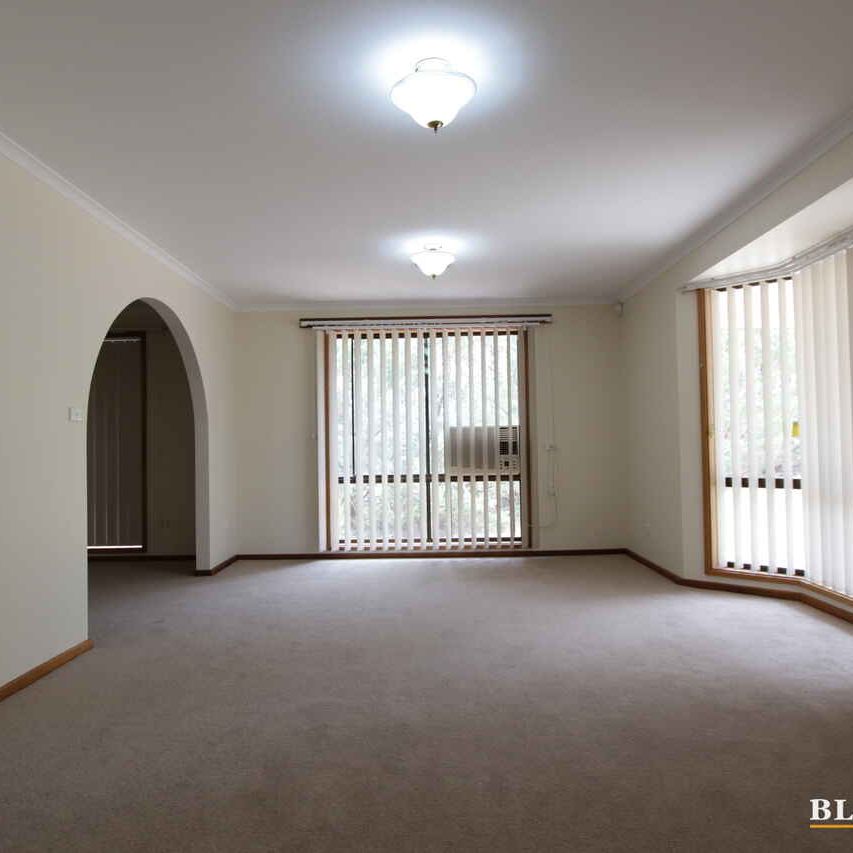 4 Bedroom Home with Amazing Views - Photo 1