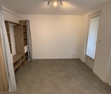Location Appartement 3 pièces 82m² ANGERS 49000 - Photo 5