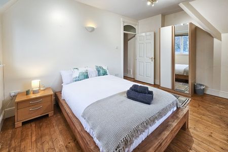 2 Bed Flat, Carlton Road, M16 - Photo 3