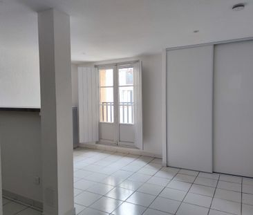 Location Appartement 1 pièce 20m² NARBONNE 11100 - Photo 2
