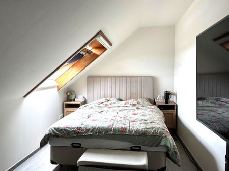 TE HUUR: Duplex-appartement met centrale ligging te Heusden-Zolder! - Photo 5