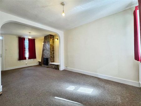 2 bedroom terraced house to rent - Photo 3