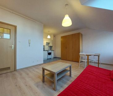 Tania kawalerka z msc. postojowym 30 m² - Photo 1