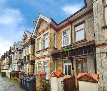 Courtybella Terrace, NEWPORT - Photo 4