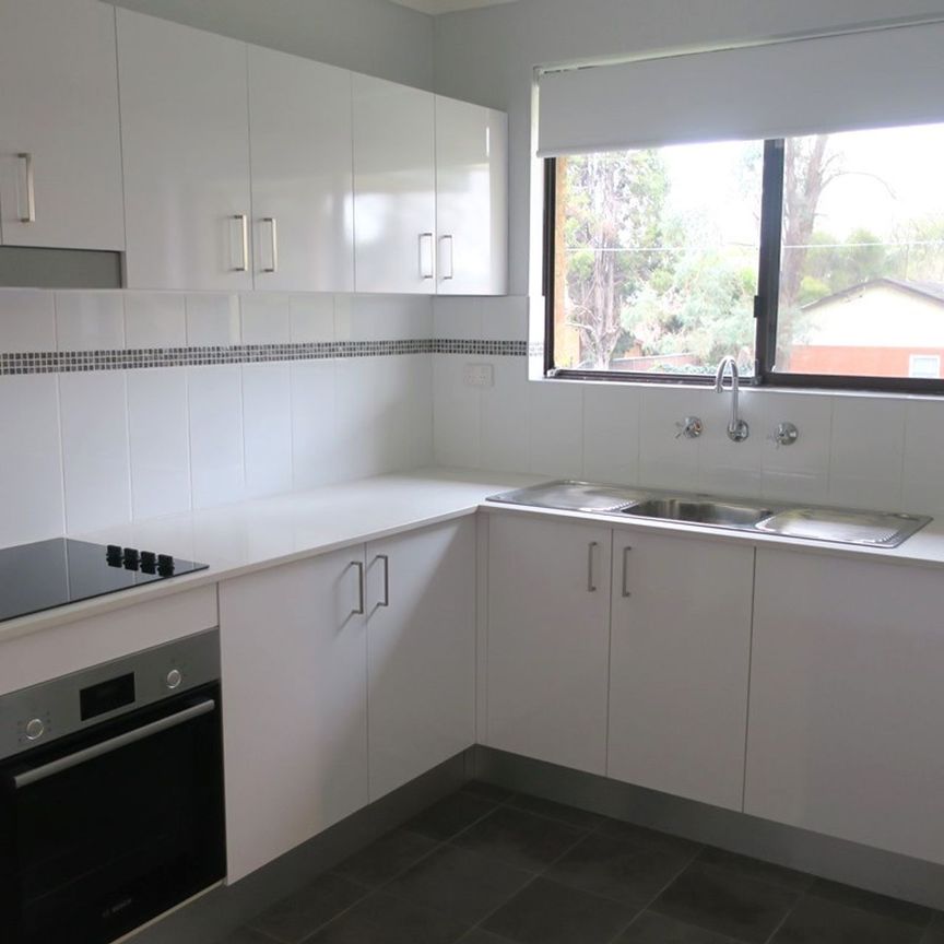 Renovated Unit with Ducted Air Con&excl;&excl; - Photo 1