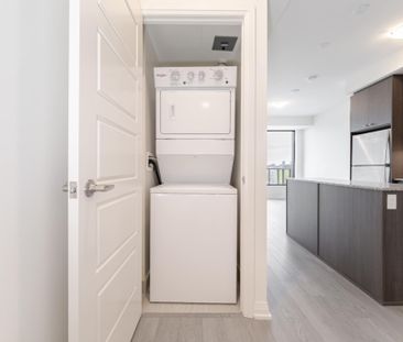 For Lease - 3006 William Cutmore Boulevard Unit# 408, Oakville, Ont... - Photo 3