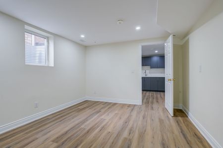 For Lease - 854 Yates Drive Unit# Lower, Milton, Ontario - Photo 4