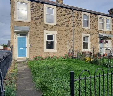 2 bedroom end of terrace house to rent - Photo 2