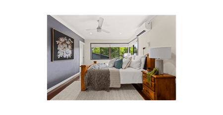 Modern 4 Bedroom Home - Photo 2