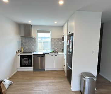 2/33 Dickens Street, Addington - Photo 6