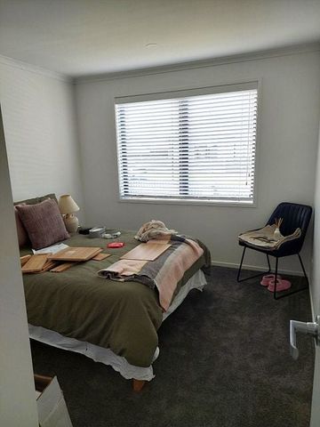 Prime Corner Section - Family Living - Photo 3