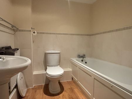 2 bedroom apartment to rent - Photo 5