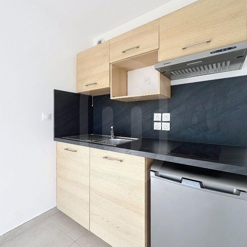 Location Appartement 1 pièce 23m² MONTPELLIER 34070 - Photo 1