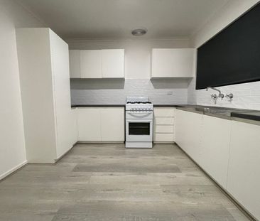 Charming 2-Bedroom Unit in Salisbury - Photo 2