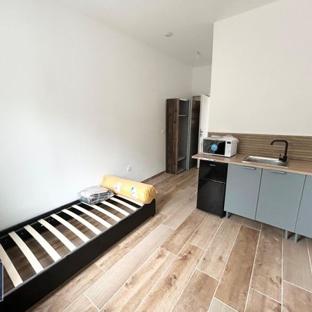 Location Appartement 1 pièce 16m² FAMARS 59300 - Photo 4