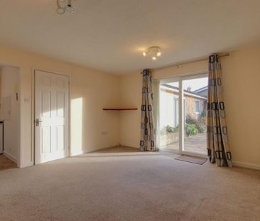 1 bedroom bungalow to rent - Photo 1