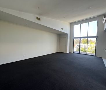 34A Regent Avenue, Springvale VIC 3171 - Townhouse For Rent | Domain - Photo 6