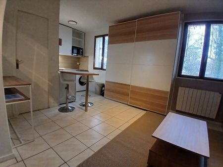 Location Appartement 1 pièce 20m² - Photo 2
