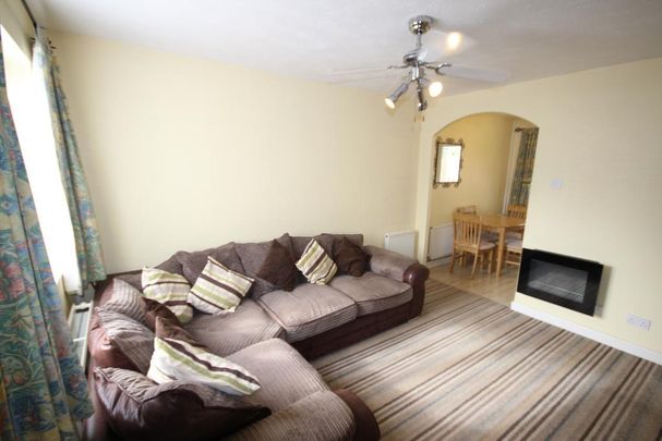 2 bedroom semi-detached house to rent - Photo 1