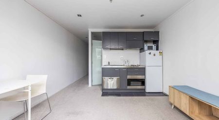 Modern City Pad with Everything You Need - Photo 3