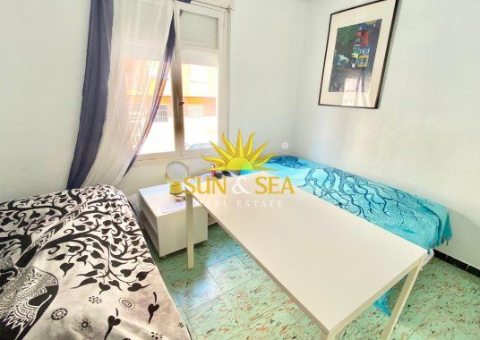 3 BEDROOM APARTMENT - GUARDAMAR DEL SEGURA