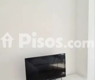 Piso en alquiler en Carrer d'Eusebi Estada, 113, cerca de Carrer de... - Photo 1